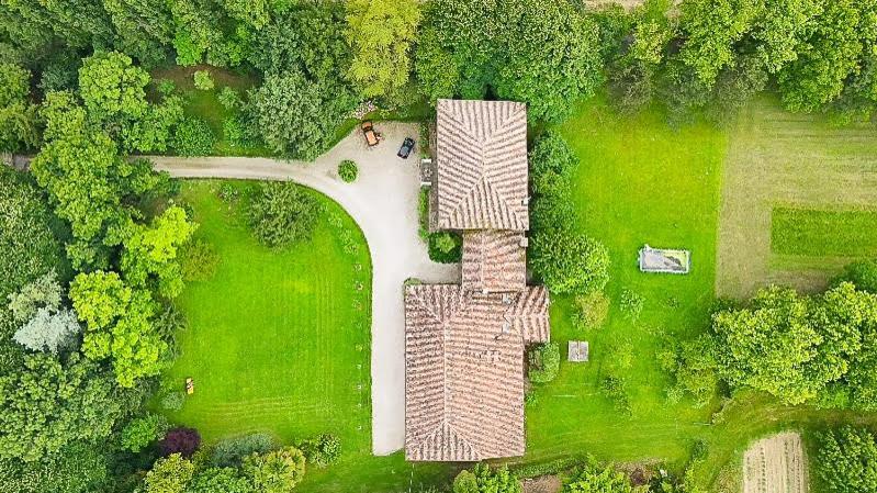 Villa Di Campagna Immersa Nella Natura Zero Branco Esterno foto